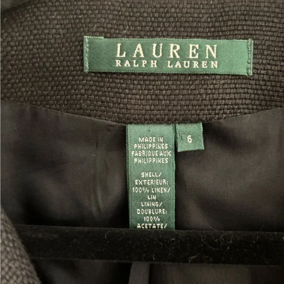 Linen Ralph Lauren Blazer, size 6. - Picture 3 of 5